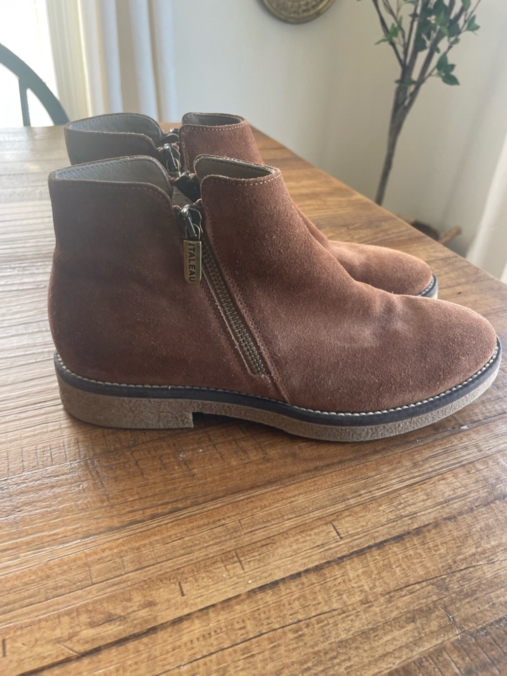 Italeau Chestnut Suede Side-Zip Ankle Booties hand made - Picture 8 of 8